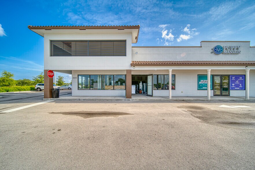 15535 SW 120th St, Miami, FL à louer - Photo de l’immeuble – Image 1 sur 10