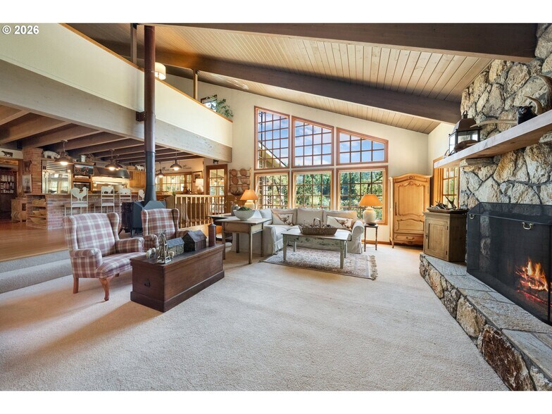 173 Songbird Ct, Roseburg, OR à vendre - Photo de l’immeuble – Image 2 sur 4