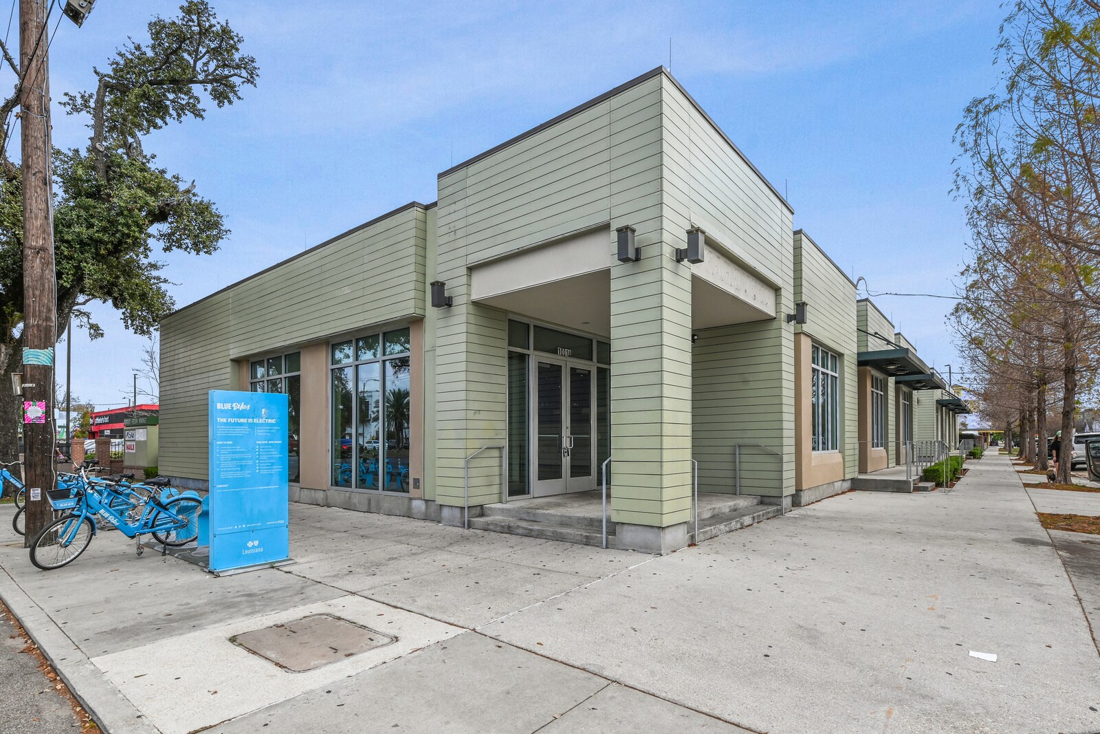 2222 St Claude Ave, New Orleans, LA à louer Photo de l’immeuble– Image 1 sur 14