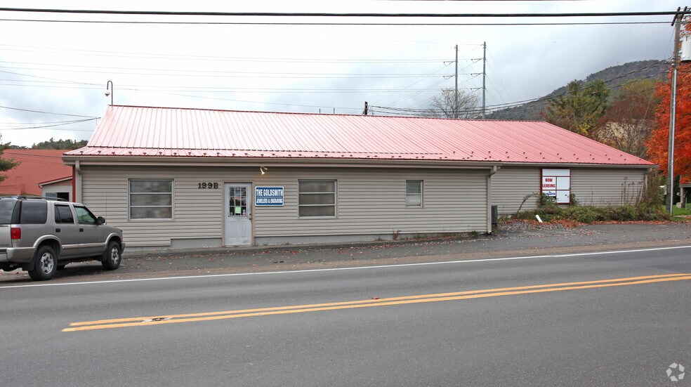 199 Jefferson Rd, Boone, NC à louer - Photo de l’immeuble – Image 2 sur 2