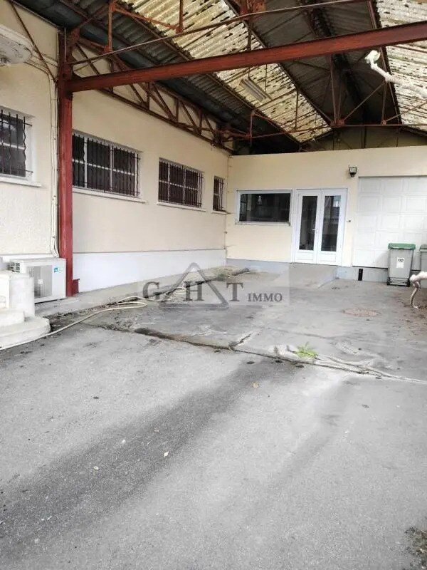 Industriel/Logistique dans Sainte-Savine à vendre Photo de l’immeuble– Image 1 sur 8