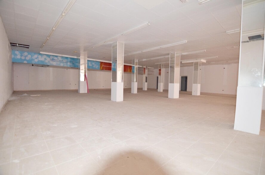 Tomillar, Salamanca, Pizarrales, 2, Salamanca, Salamanca à louer - Photo de l’immeuble – Image 3 sur 31