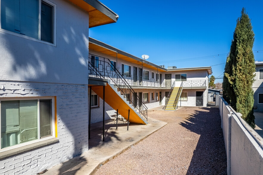2201 Sunrise Ave, Las Vegas, NV à vendre - ProVideo LoopNet – Image 1 sur 1