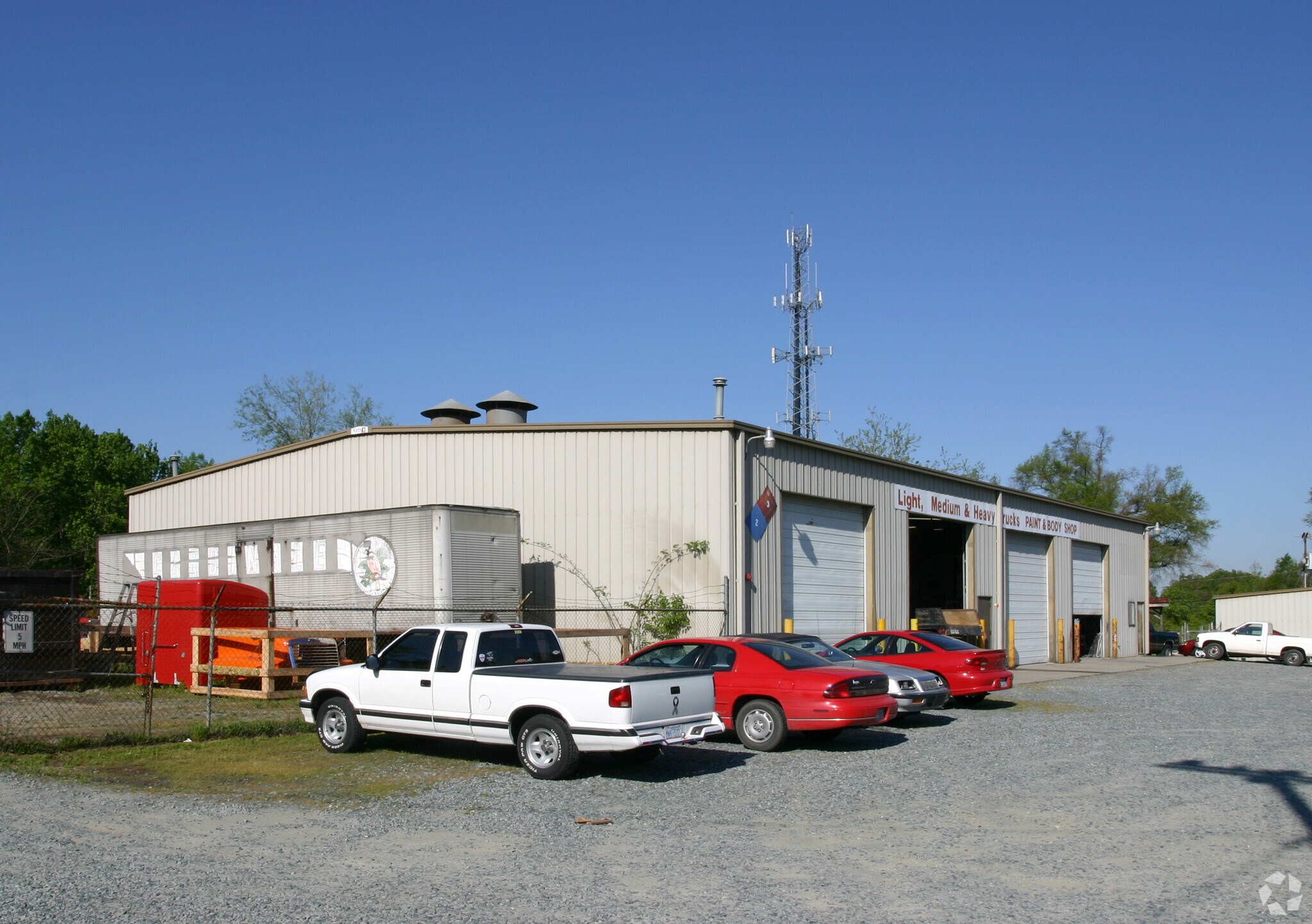 7618 Grier Rd, Charlotte, NC à vendre Photo principale– Image 1 sur 2