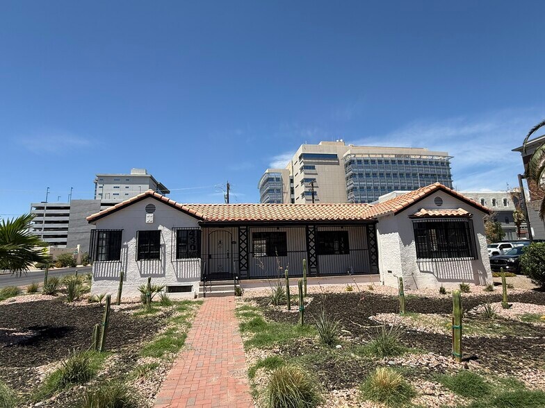 430 S 7th St, Las Vegas, NV à louer - Photo de l’immeuble – Image 2 sur 12