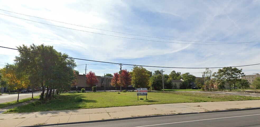3635 W Roosevelt Rd, Chicago, IL à vendre - Photo de l’immeuble – Image 2 sur 3