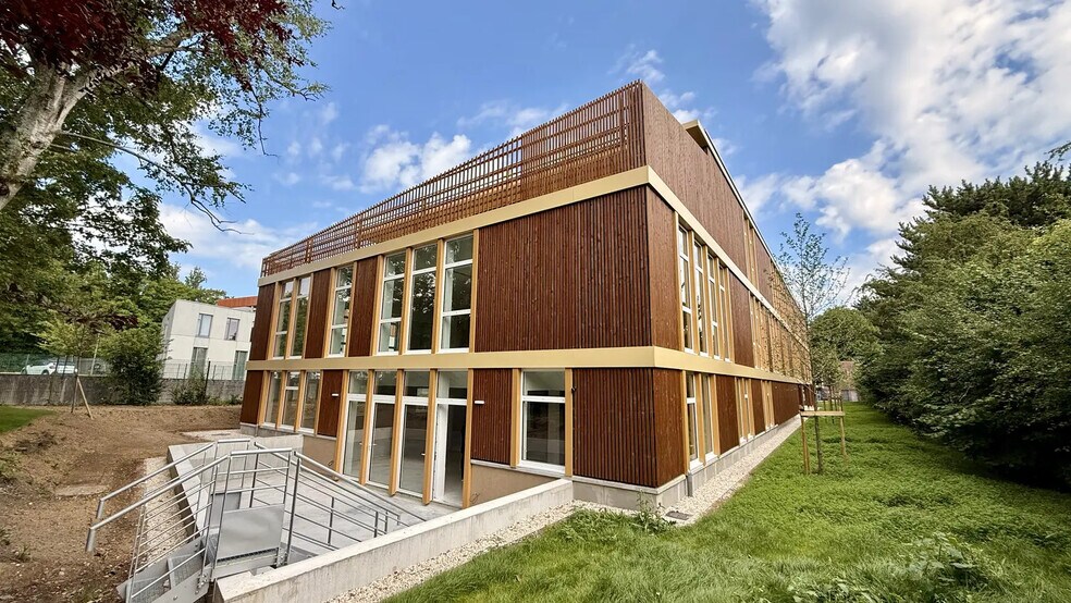 99 Rue Louis Constant, Villeneuve-d'Ascq à louer - Photo de l’immeuble – Image 2 sur 6