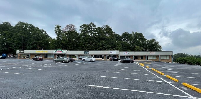 250-270 Forest Rd, Bessemer, AL à louer Photo principale– Image 1 sur 11