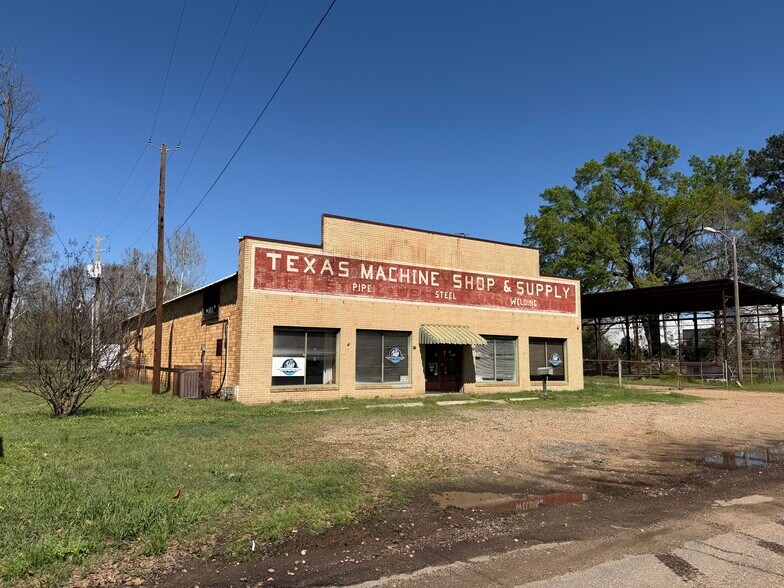 1316 Phenie St, Texarkana, TX à vendre - Photo de l’immeuble – Image 2 sur 24