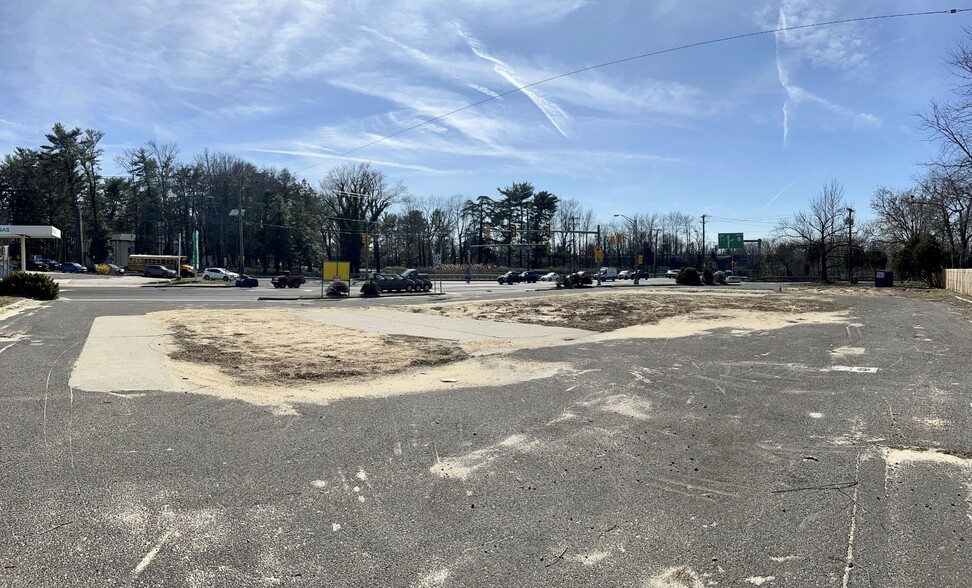 1685 Blackwood Clementon Rd, Blackwood, NJ à louer - Photo de l’immeuble – Image 3 sur 4