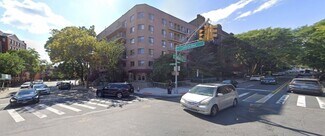 Plus de détails pour 11882 Metropolitan Ave, Kew Gardens, NY - Logement à vendre