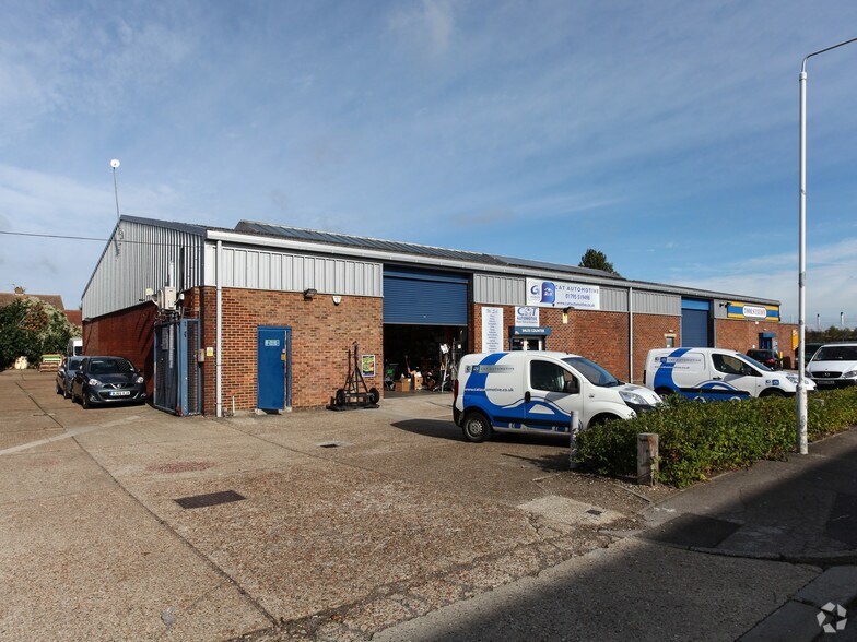Tribune Dr, Sittingbourne à louer - Photo de l’immeuble – Image 3 sur 13