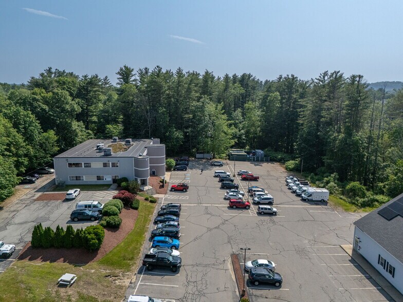 39-43 Birch St, Derry, NH à vendre - Photo de l’immeuble – Image 3 sur 31