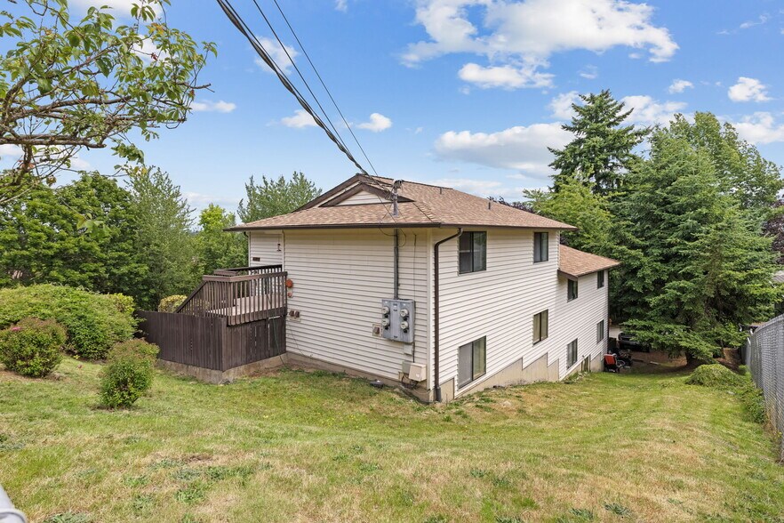 13004 33rd Ave S, Tukwila, WA à vendre - Photo de l’immeuble – Image 3 sur 24
