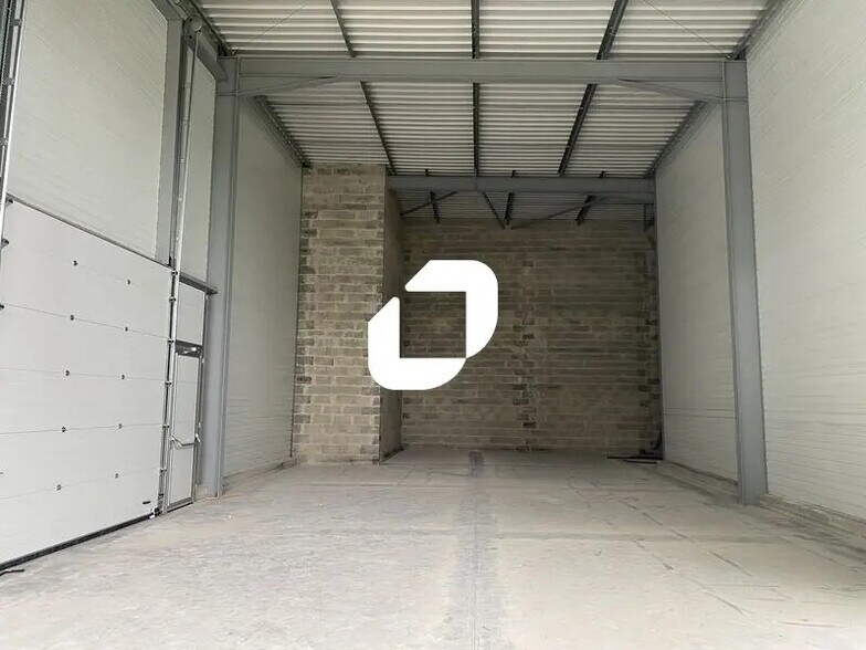 Local d’activités dans Canéjan à louer - Photo de l’immeuble – Image 2 sur 10