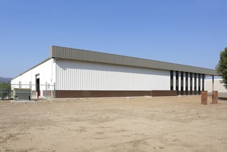 Plus de détails pour 17999 Collier Ave, Lake Elsinore, CA - Industriel/Logistique à vendre