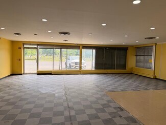 Plus de détails pour 620 Ella T Grasso Blvd, New Haven, CT - Bureau/Local commercial à louer