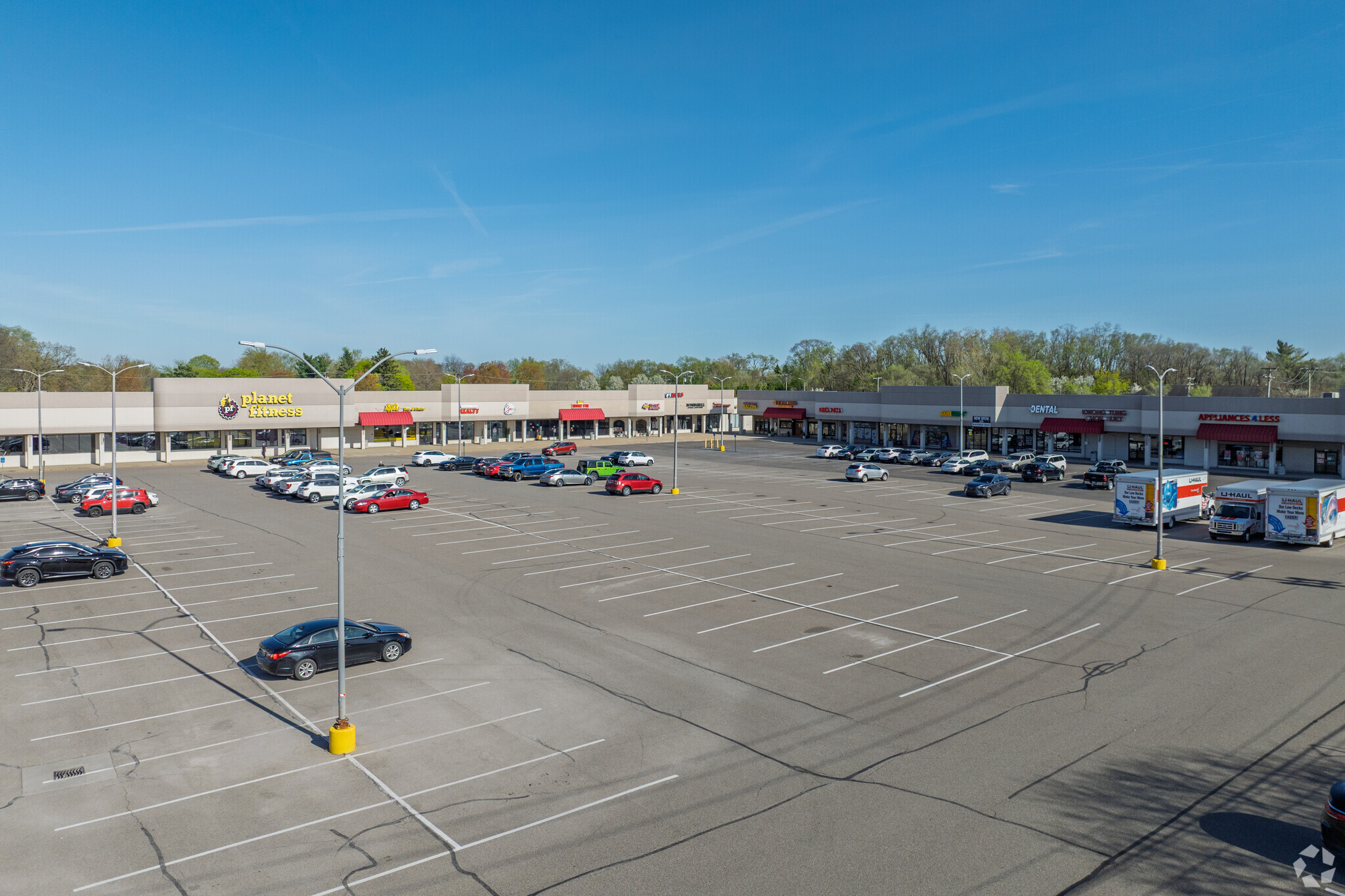 8204-8260 23 Mile Rd, Shelby Township, MI à louer Photo principale– Image 1 sur 7