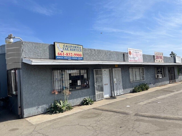 800 S H St, Bakersfield, CA à vendre - Photo de l’immeuble – Image 2 sur 8