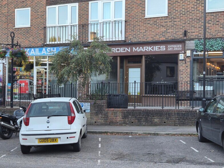 Hartfield Rd, Forest Row à vendre - Photo de l’immeuble – Image 2 sur 7