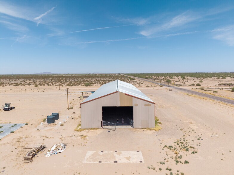 4975 Pretzer Road rd, Eloy, AZ à vendre - Photo de l’immeuble – Image 2 sur 46