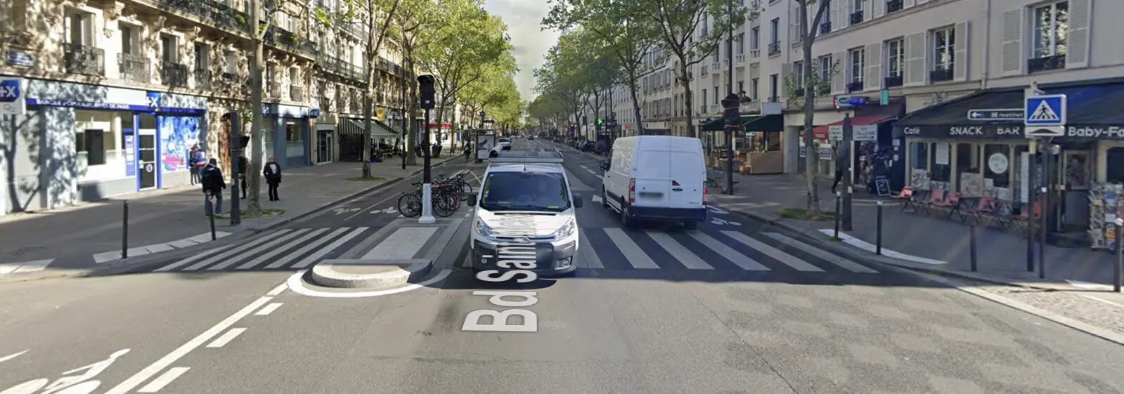 137 Boulevard Saint-Michel, Paris à louer Photo de l’immeuble– Image 1 sur 3