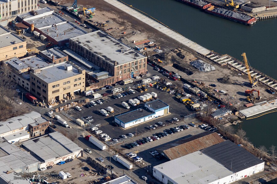 643-657 Court St, Brooklyn, NY à louer - Photo de l’immeuble – Image 3 sur 5