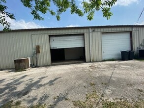 2403 Galveston Ave, Pearland, TX à louer Photo de l’immeuble– Image 1 sur 6