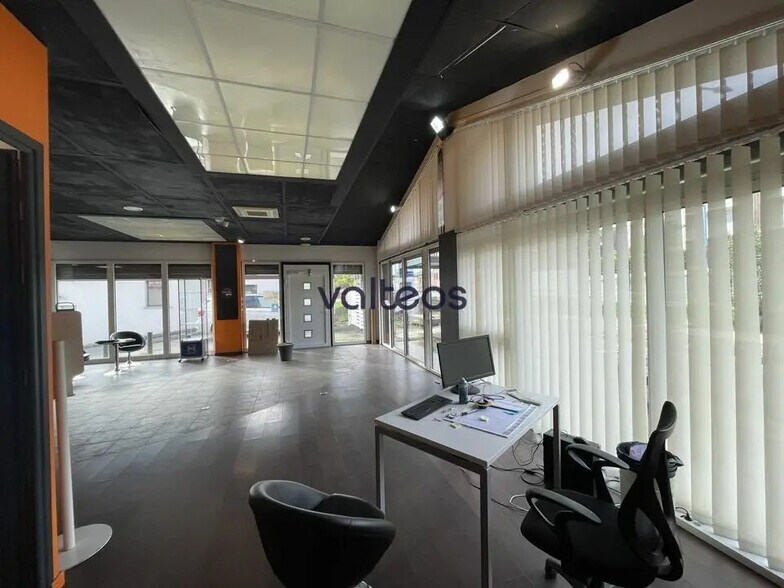 51 Avenue De Toulouse, Castanet-Tolosan à vendre - Photo de l’immeuble – Image 3 sur 12