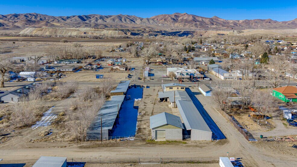 702 S Main St, Yerington, NV à vendre - Photo de l’immeuble – Image 2 sur 12