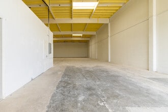 1126 Shafter Ave, San Francisco, CA à louer Photo intérieure– Image 2 sur 5