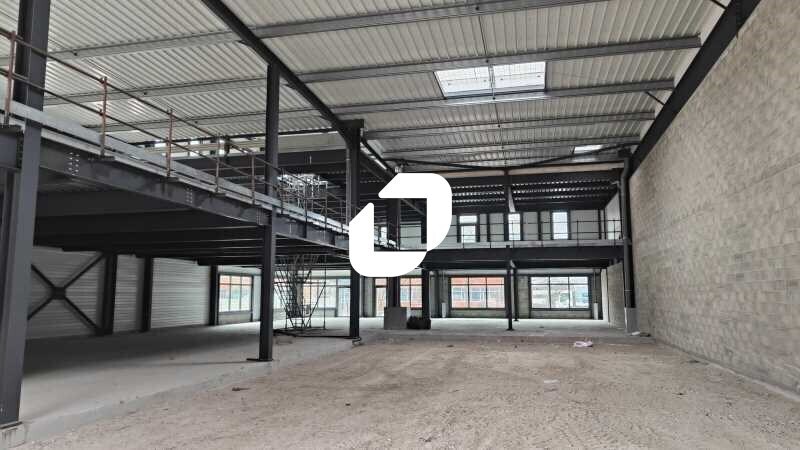 Local d'activités dans Gennevilliers à vendre Photo de la construction– Image 1 sur 10