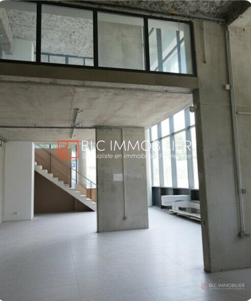 Local commercial dans Marseille à vendre - Photo de l’immeuble – Image 2 sur 6