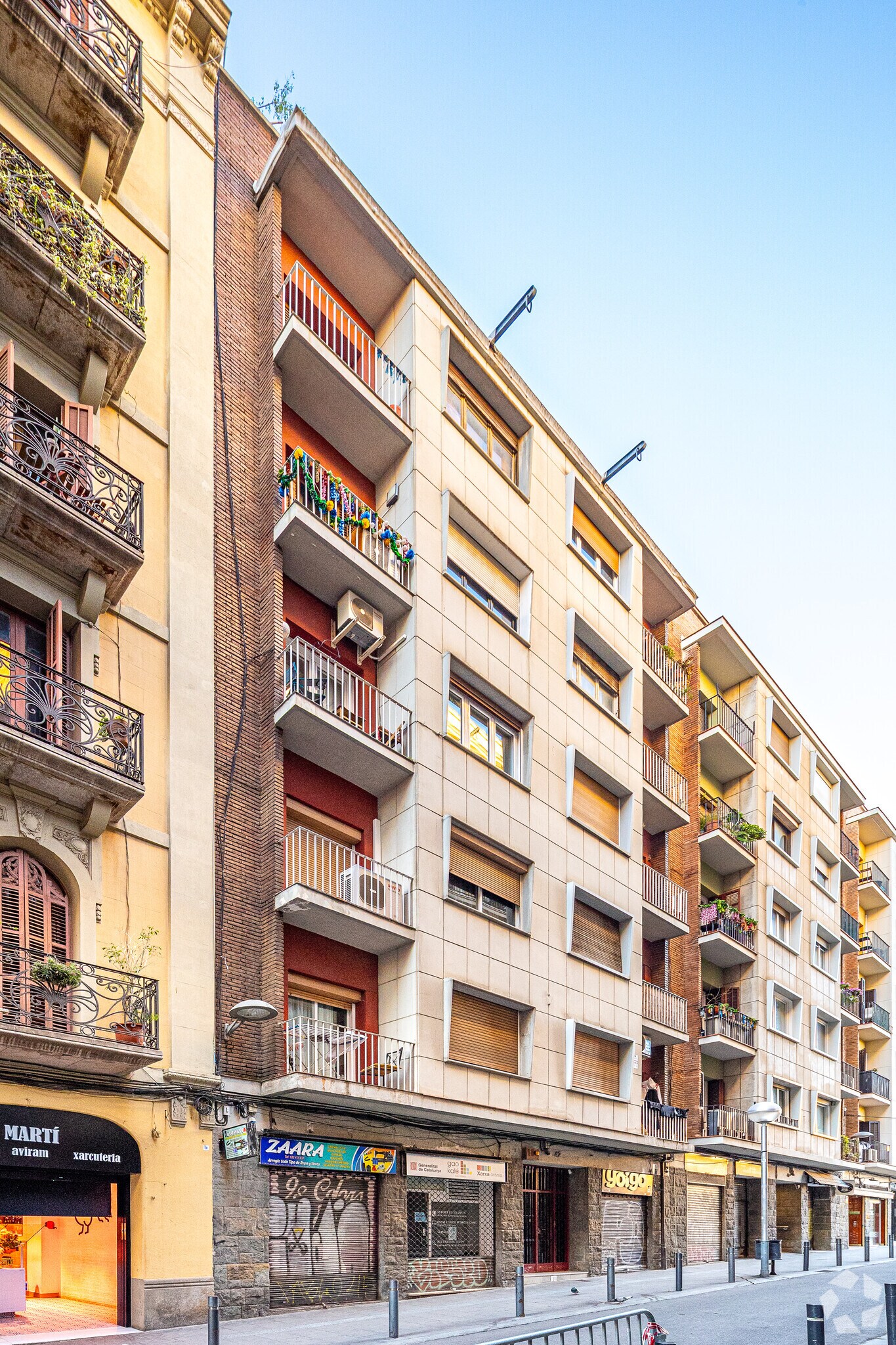 Carrer de Puigmartí, 42, Barcelone, Barcelona à louer Photo de l’immeuble– Image 1 sur 3