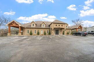 Plus de détails pour 3210 N Frazier St, Conroe, TX - Bureau à louer