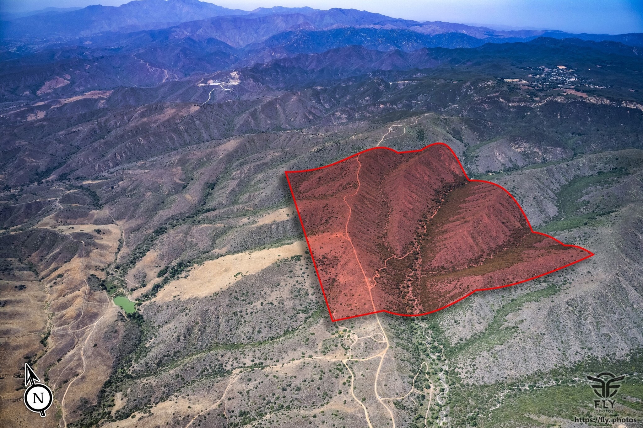 Terrain dans Lake Elsinore, CA à vendre Photo principale– Image 1 sur 2