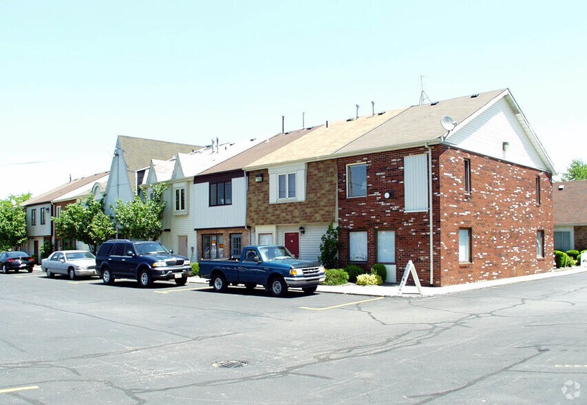 5350 Oberlin Ave, Lorain, OH à vendre - Photo de l’immeuble – Image 2 sur 4