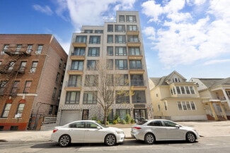 Plus de détails pour 148-36 89th Ave, Jamaica, NY - Logement à vendre