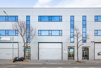 Plus de détails pour Industriel/Logistique à louer