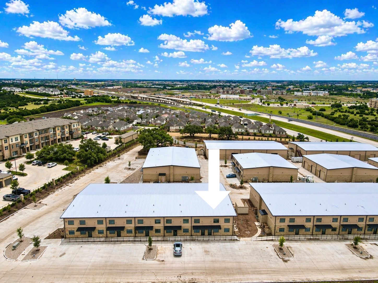 401 S Chitalpa St, Leander, TX à louer Photo principale– Image 1 sur 5