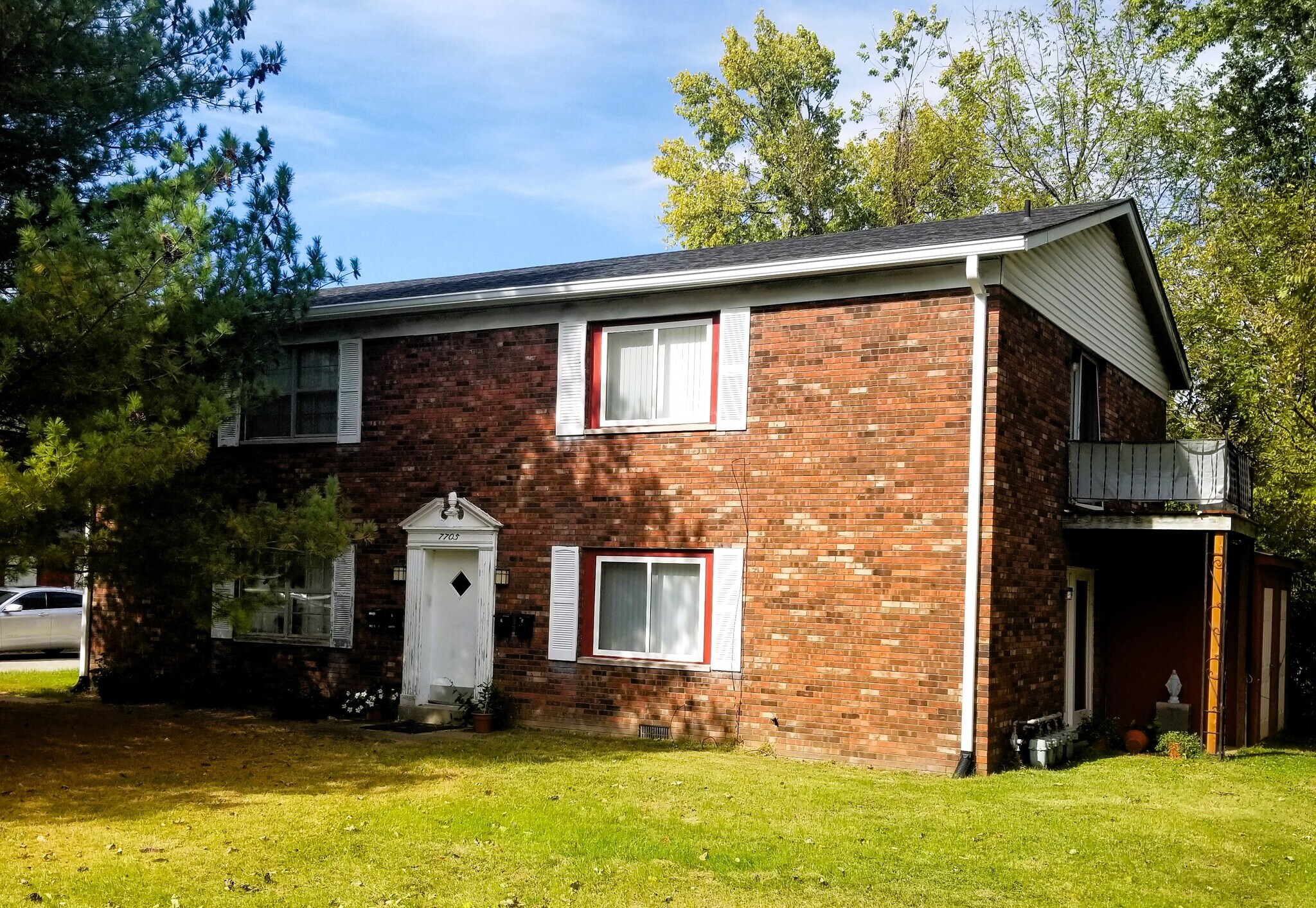 7705-7709 Woodcliffe Dr, Belleville, IL à vendre Photo principale– Image 1 sur 2