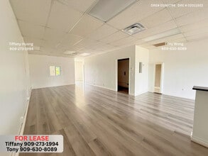 4625-4637 Riverside Dr, Chino, CA à louer Photo intérieure– Image 2 sur 8