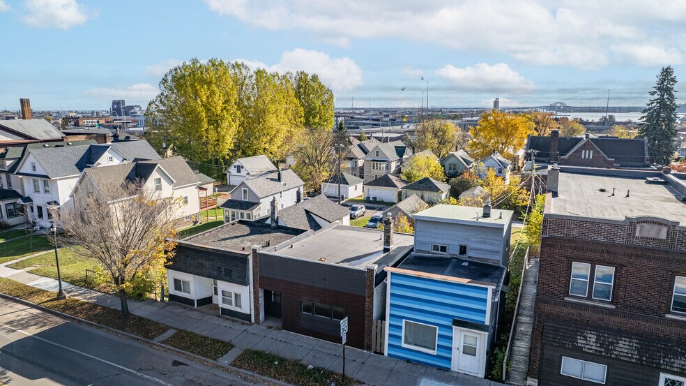 2224 W 3rd St, Duluth, MN à vendre - Photo de l’immeuble – Image 3 sur 13