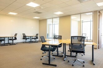 3120 Southwest Fwy, Houston, TX à louer Photo intérieure– Image 1 sur 11