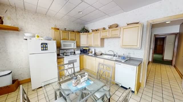 818 State St, Erie, PA à vendre - Vidéo sur l’annonce professionnelle – Image 2 sur 30