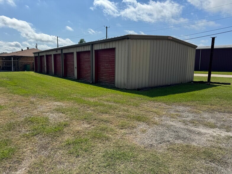 1201 Green ave, Saint Bernard, LA à vendre - Photo de l’immeuble – Image 3 sur 10