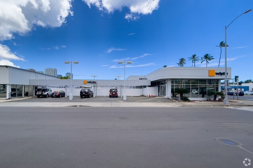 704 Ala Moana Blvd, Honolulu, HI à louer - Photo de l’immeuble – Image 3 sur 3