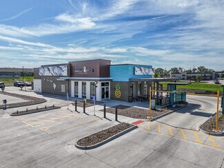 Plus de détails pour 1005 Alice's Rd, Waukee, IA - Local commercial à vendre