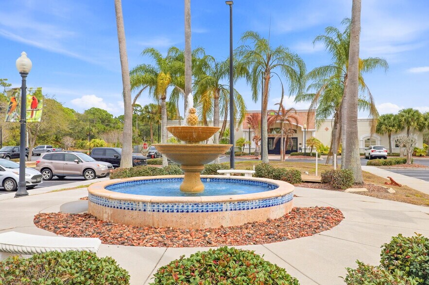 7351 Office Park Pl, Melbourne, FL à vendre - Photo de l’immeuble – Image 3 sur 53