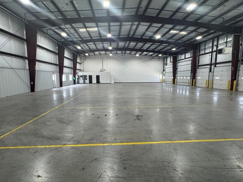 144 Western Maryland Pky, Hagerstown, MD à louer - Photo de l’immeuble – Image 2 sur 8